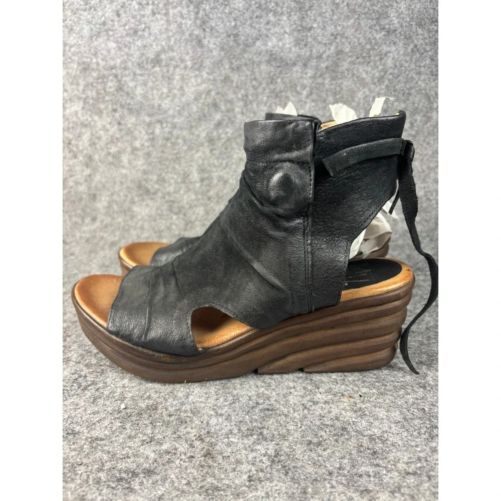 Miz Mooz Anna Wedge Sandals Womens 38 Leather Ruched Peep Toe Ankle Booties